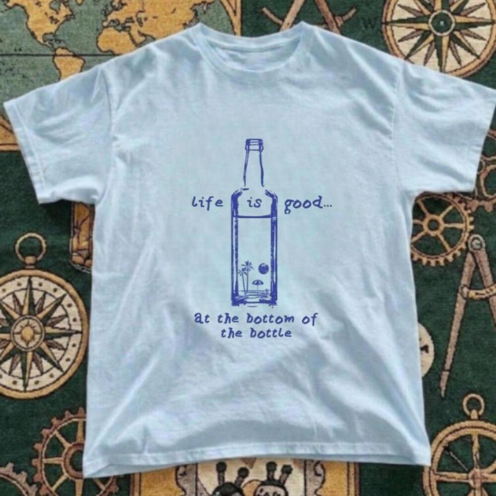 Gildan Men Light Blue T-Shirt, Life Is Good At The Bottom Of The Bottle